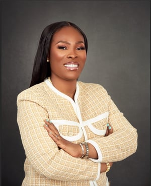 Benedicta Bakpa, Bespak